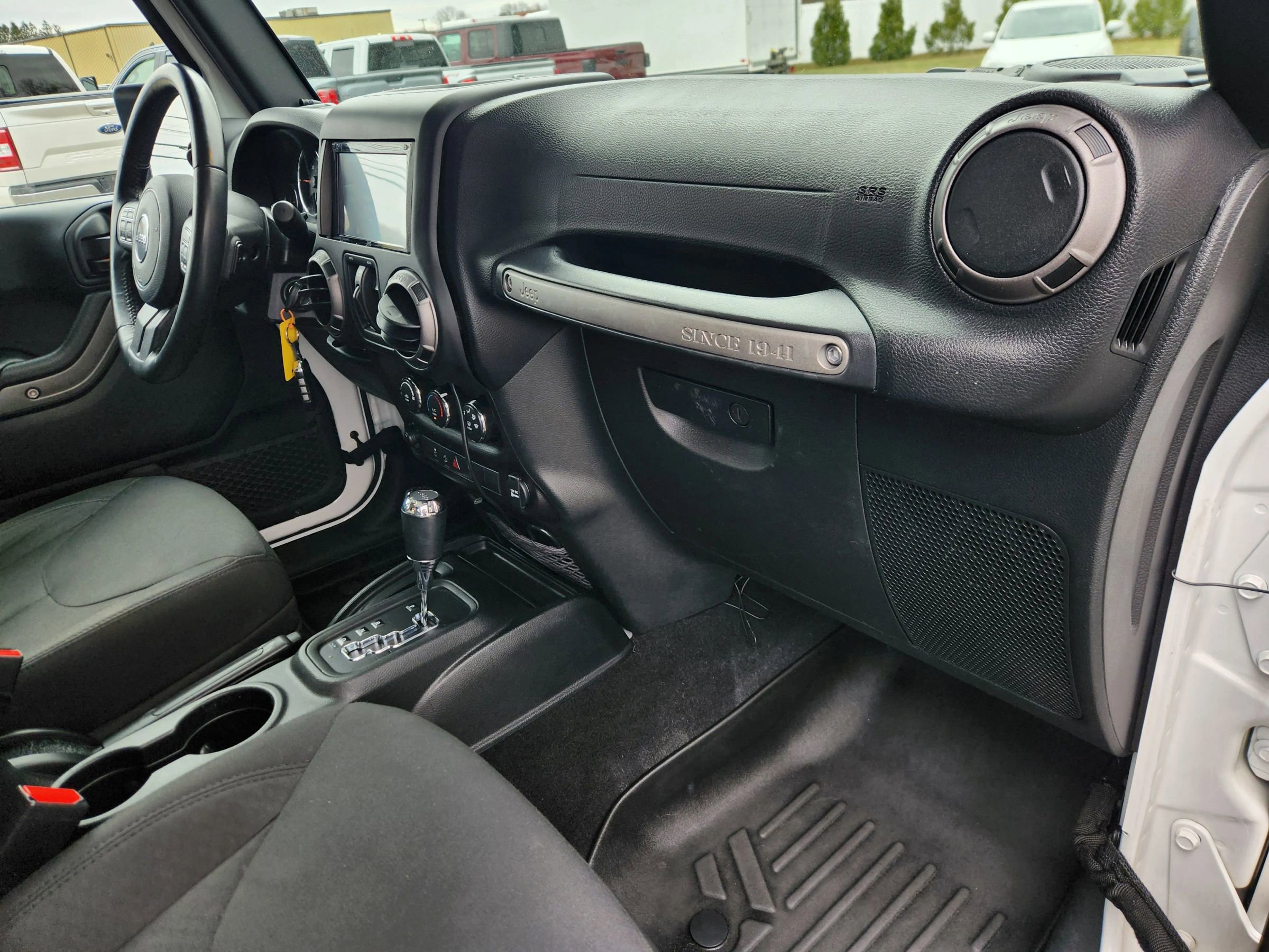 Used 2018 Jeep Wrangler Unlimited Sport S image 41