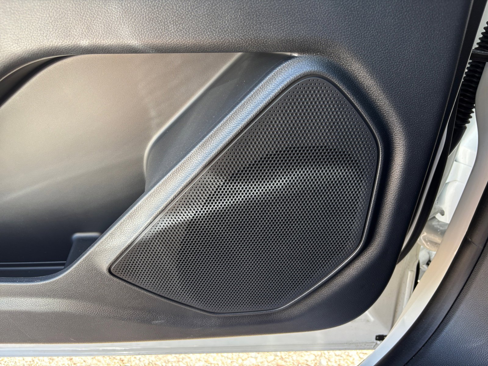 New 2025 Ford Explorer ST-Line image 25