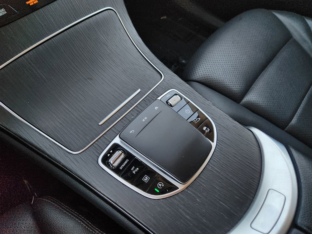 Used 2022 Mercedes-Benz GLC 300 image 21