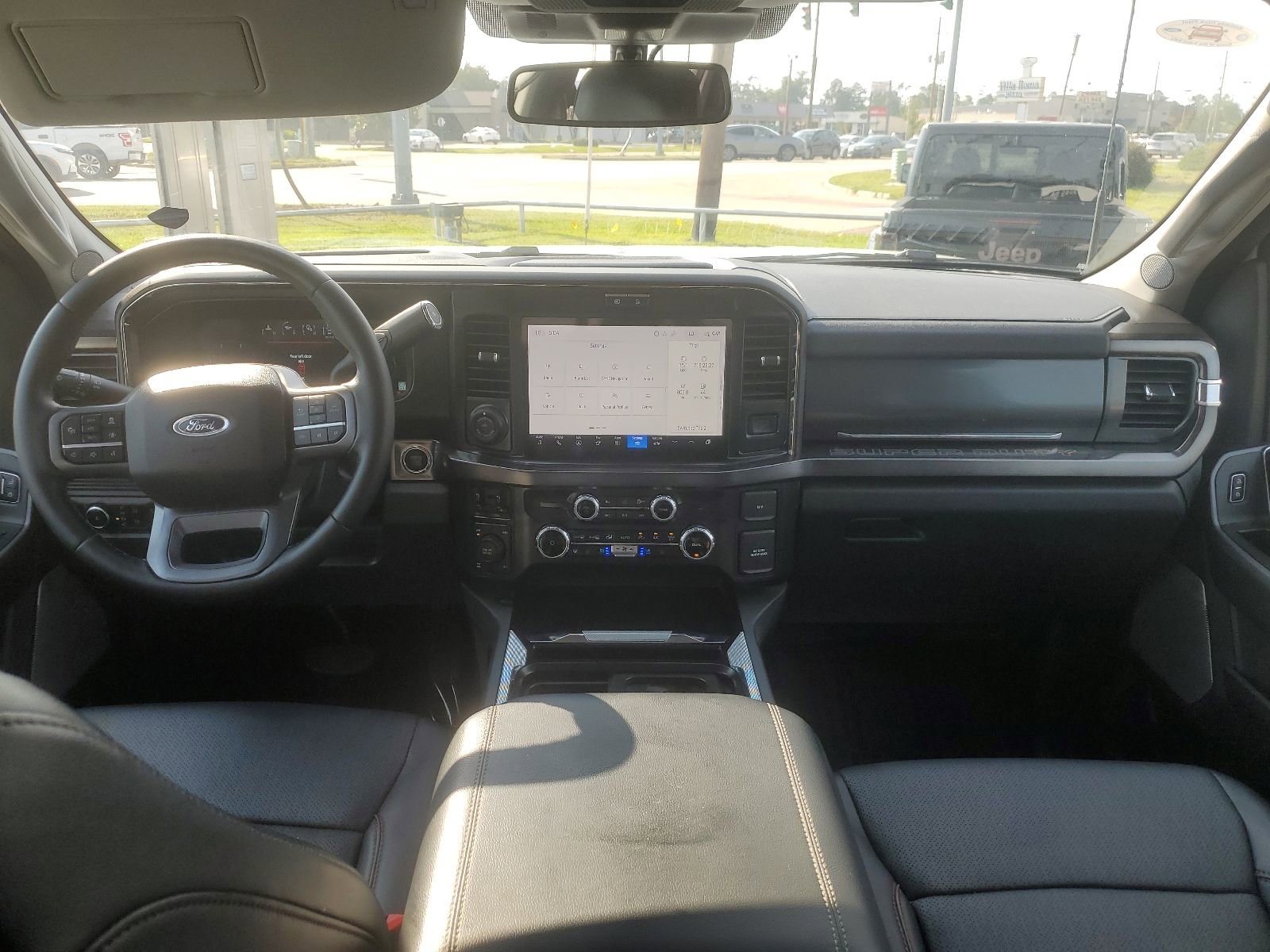 Used 2025 Ford F250 Lariat w/ Lariat Ultimate Package AWD/4WD image 12