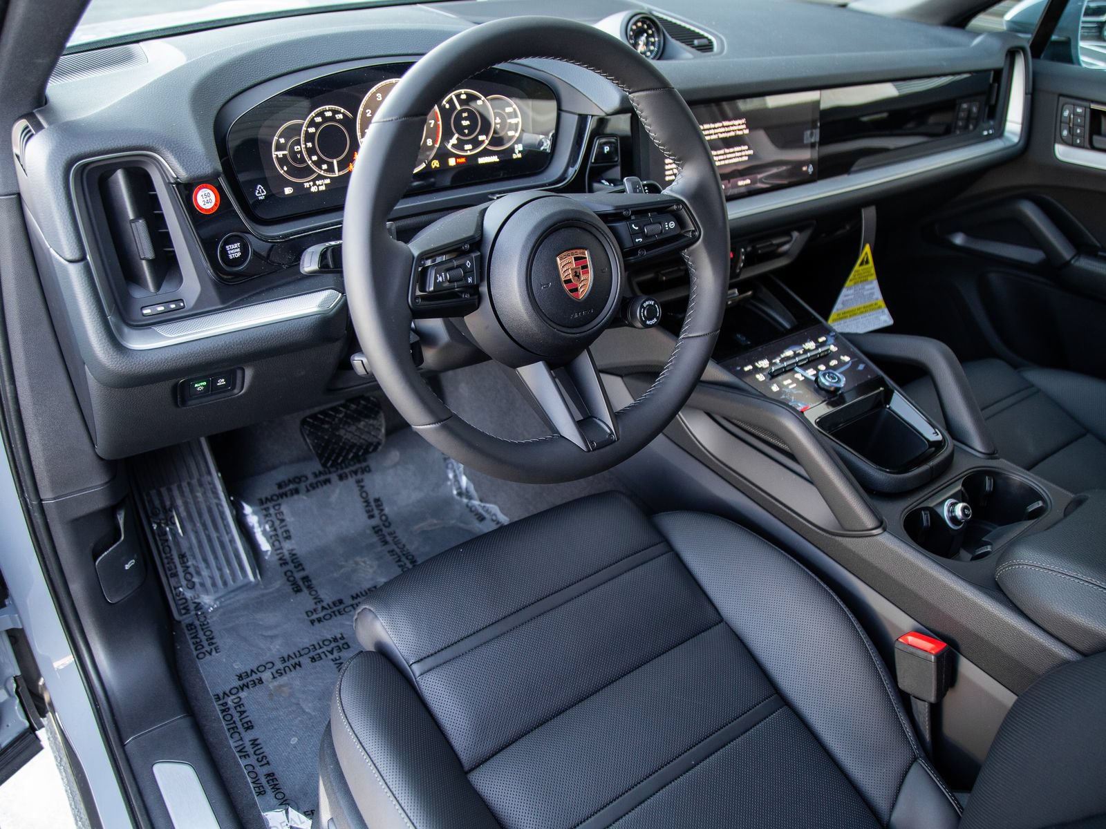 Used 2026 Porsche Cayenne Coupe AWD/4WD image 4