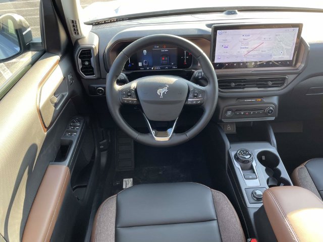 New 2026 Ford Bronco Sport Outer Banks w/ Outer Banks Tech Package+ AWD/4WD image 11