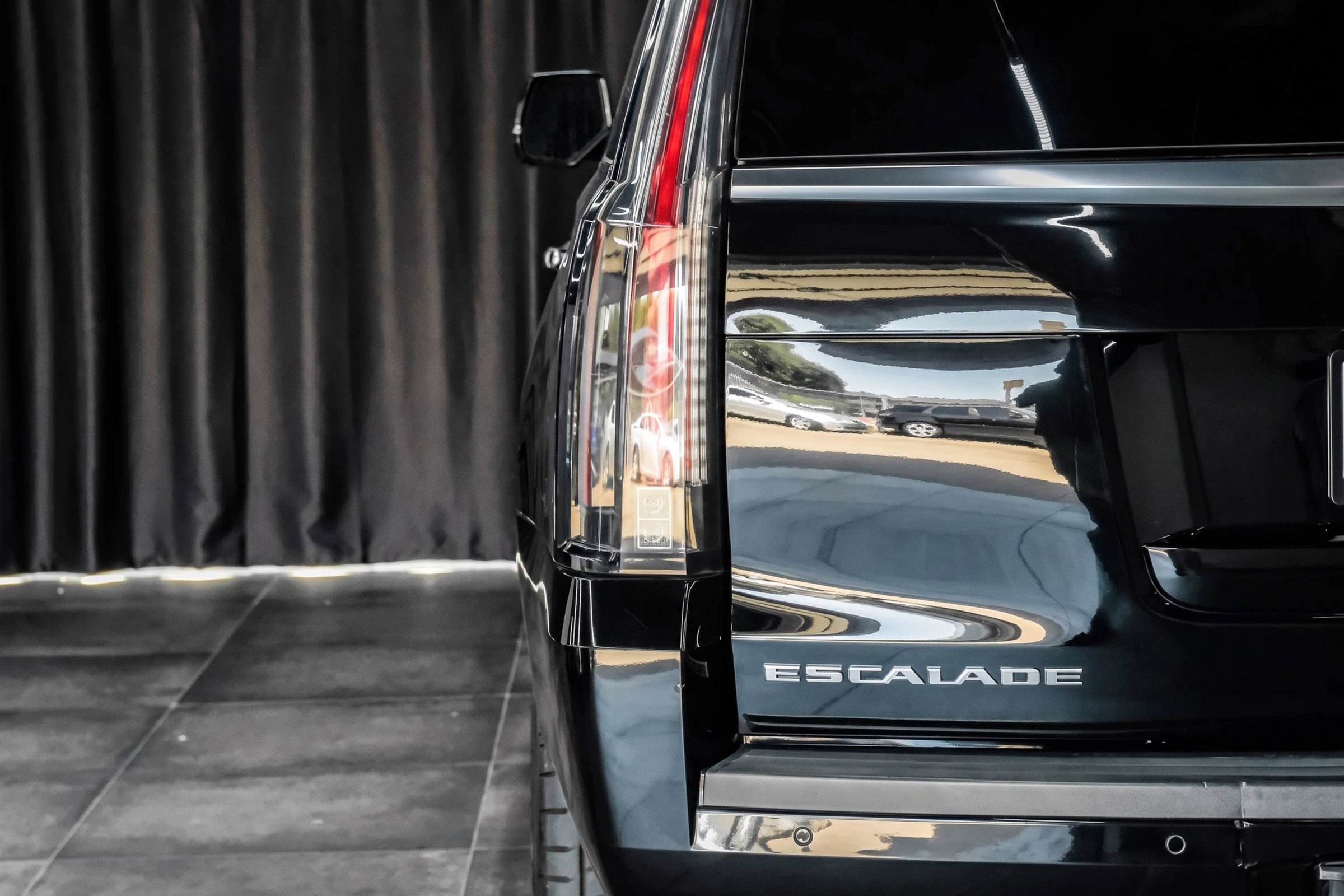Used 2020 Cadillac Escalade ESV Luxury RWD image 59