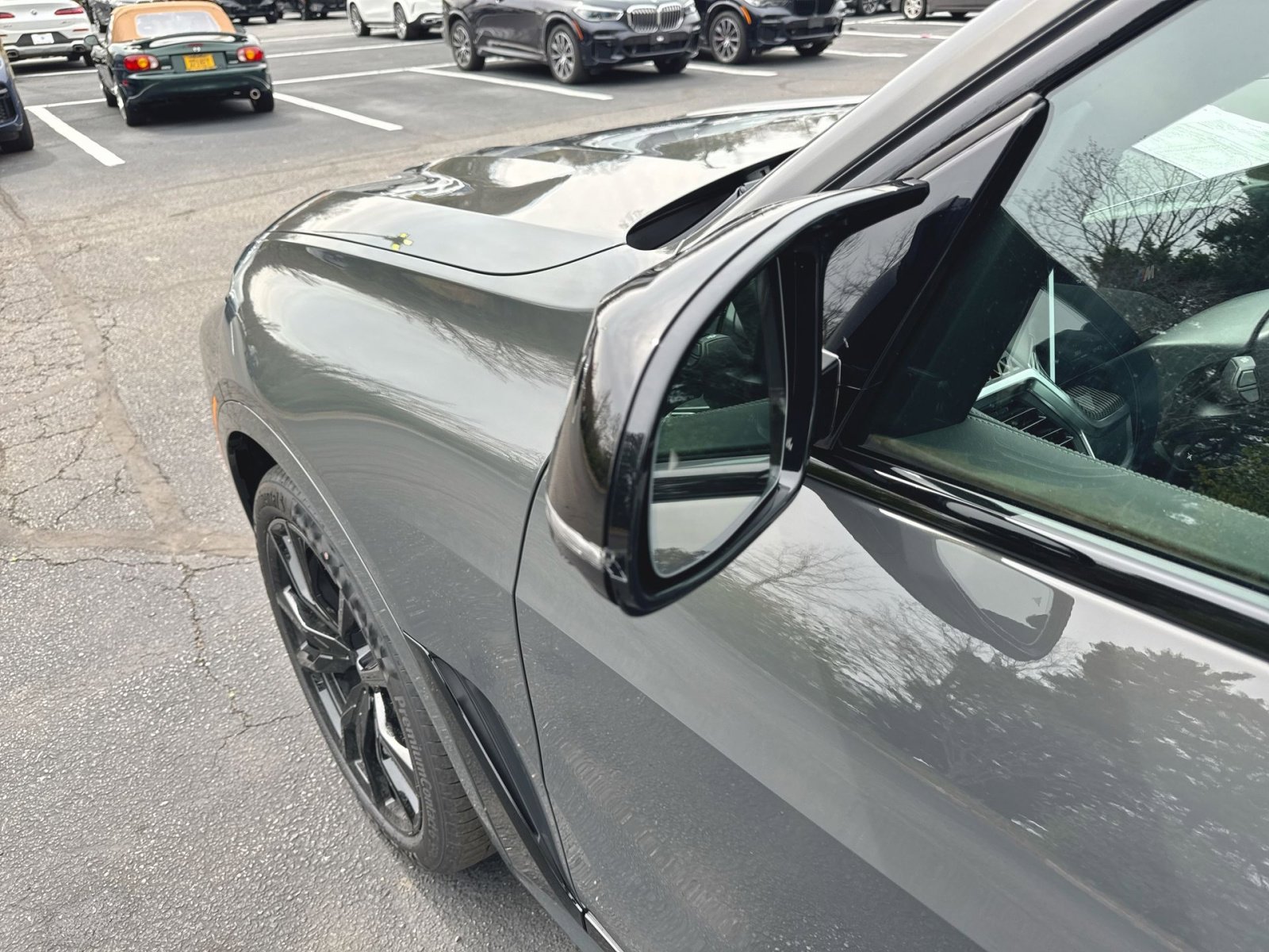 New 2026 BMW X7 M60i image 6