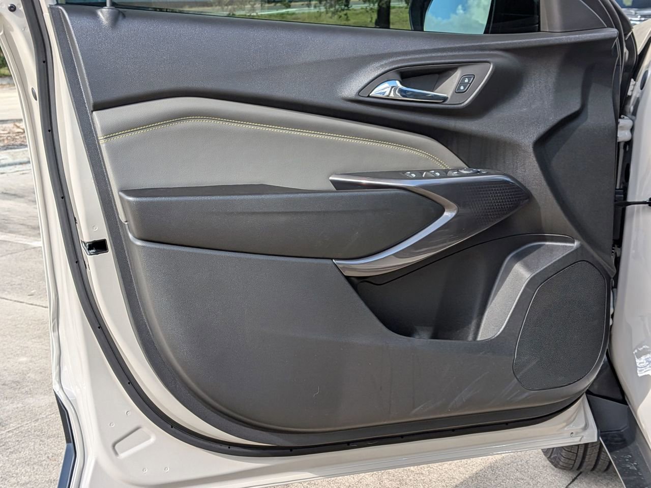 New 2026 Chevrolet Trax ACTIV w/ Driver Confidence Package image 7