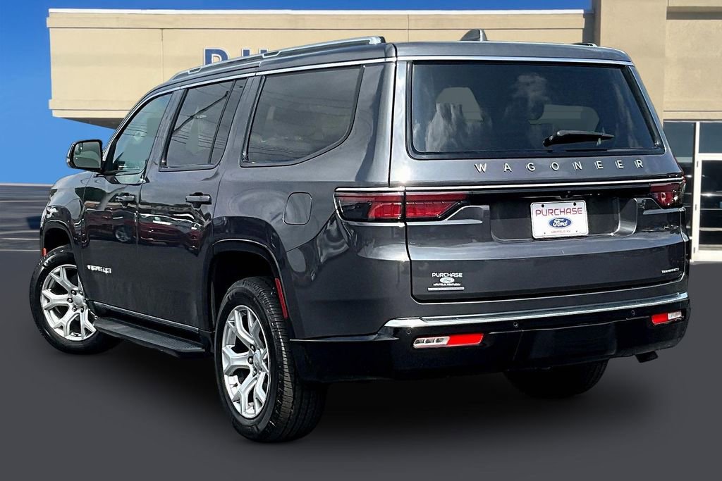 Used 2022 Jeep Wagoneer Series II AWD/4WD image 4