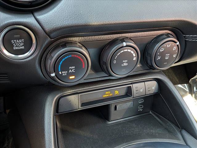Used 2024 MAZDA MX-5 Miata Club RWD image 15