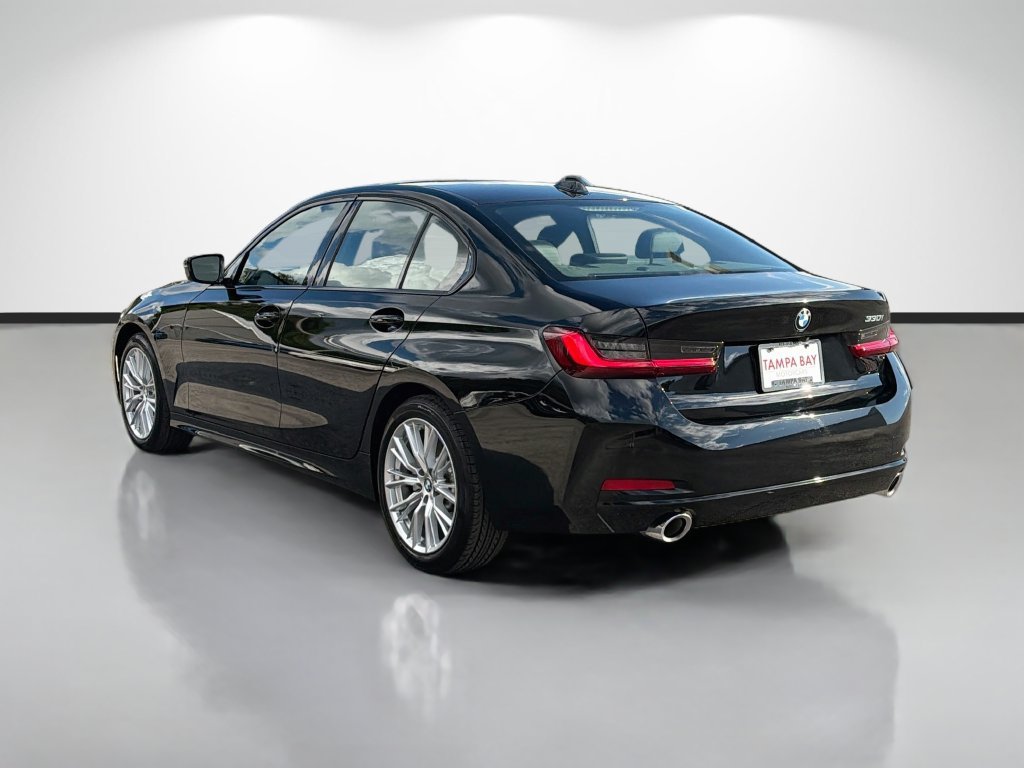 Used 2023 BMW 330i Sedan RWD image 5