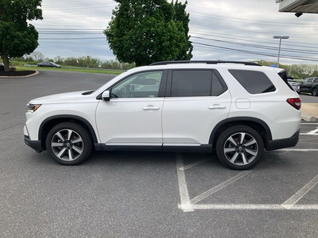 Certified 2025 Honda Pilot Elite image 8