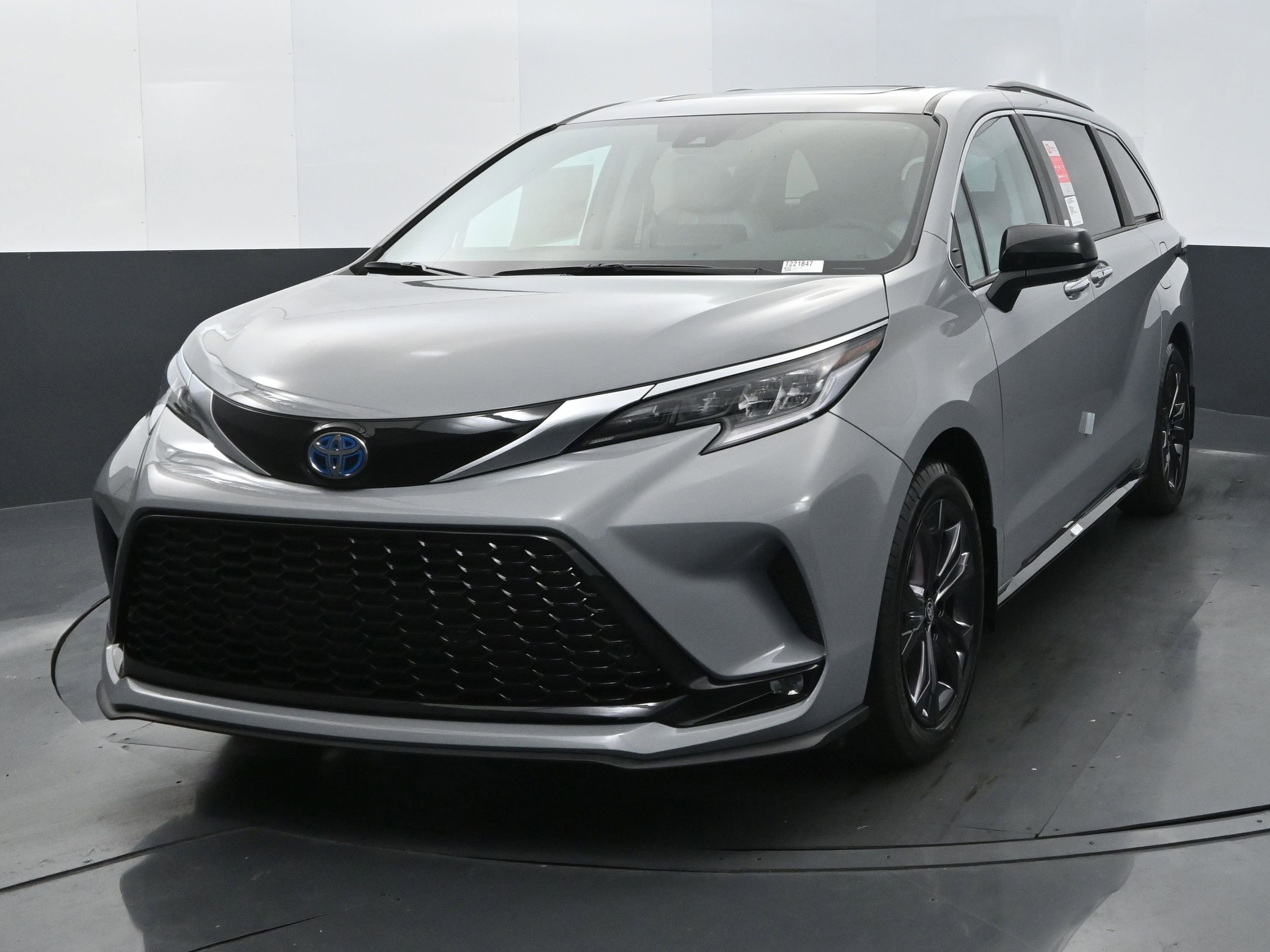 Used 2024 Toyota Sienna XSE