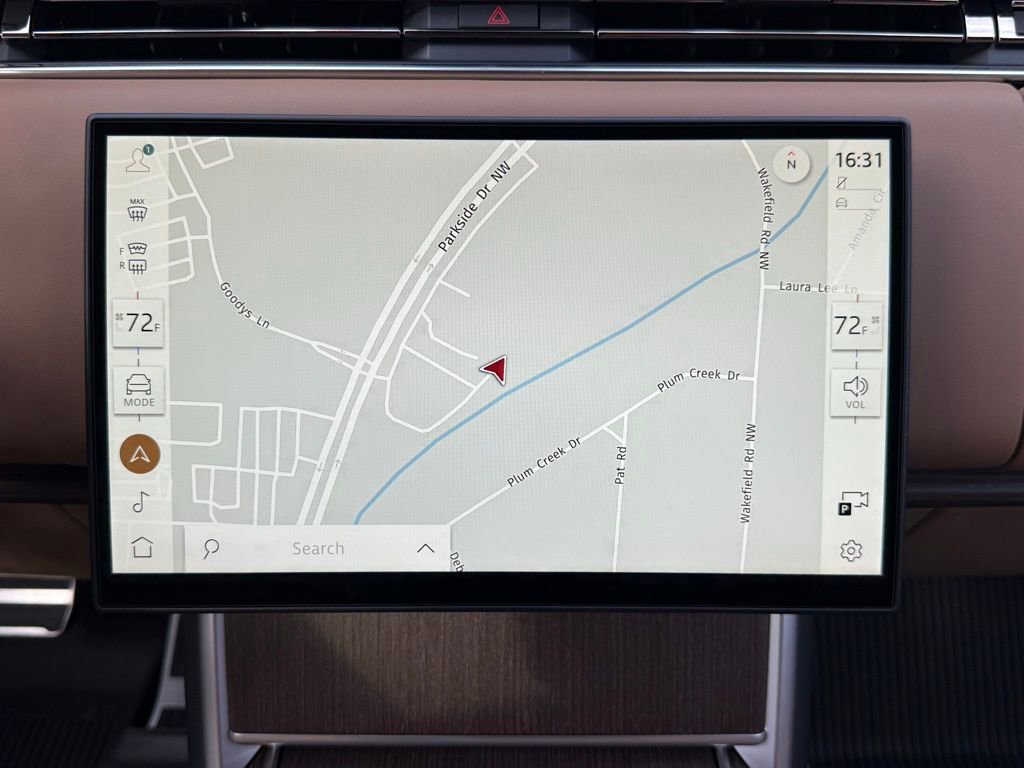 New 2026 Land Rover Range Rover SE image 23