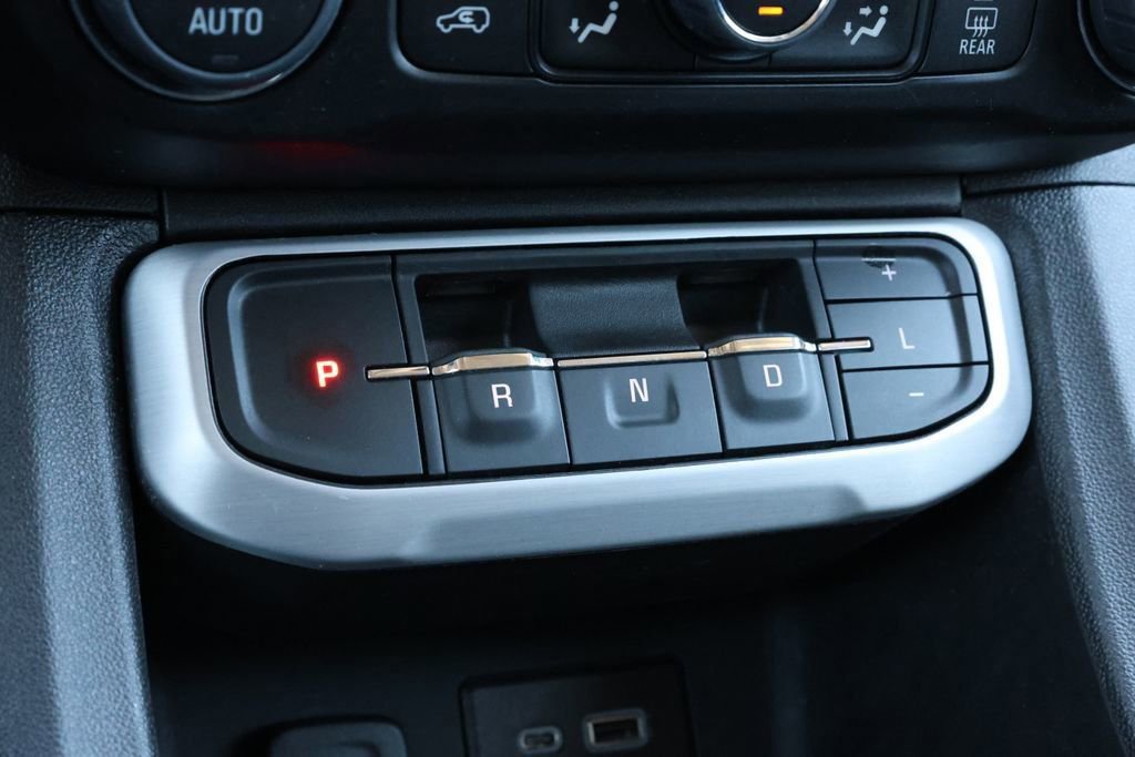 Used 2023 GMC Acadia SLE w/ Driver Convenience Package image 20