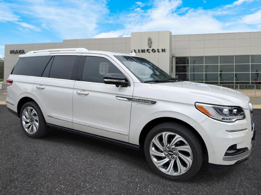 Certified 2024 Lincoln Navigator Reserve