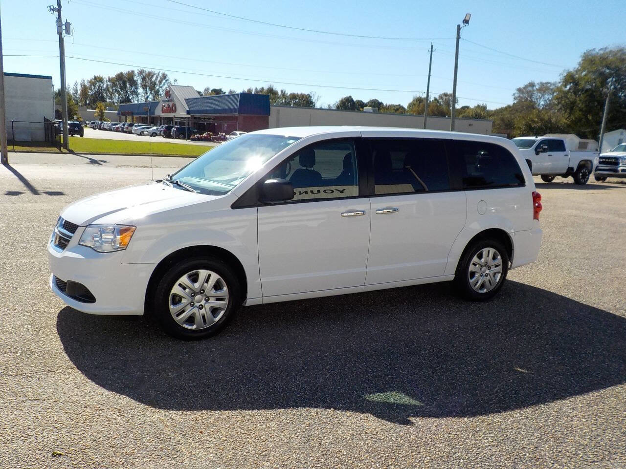 Used 2019 Dodge Grand Caravan SE