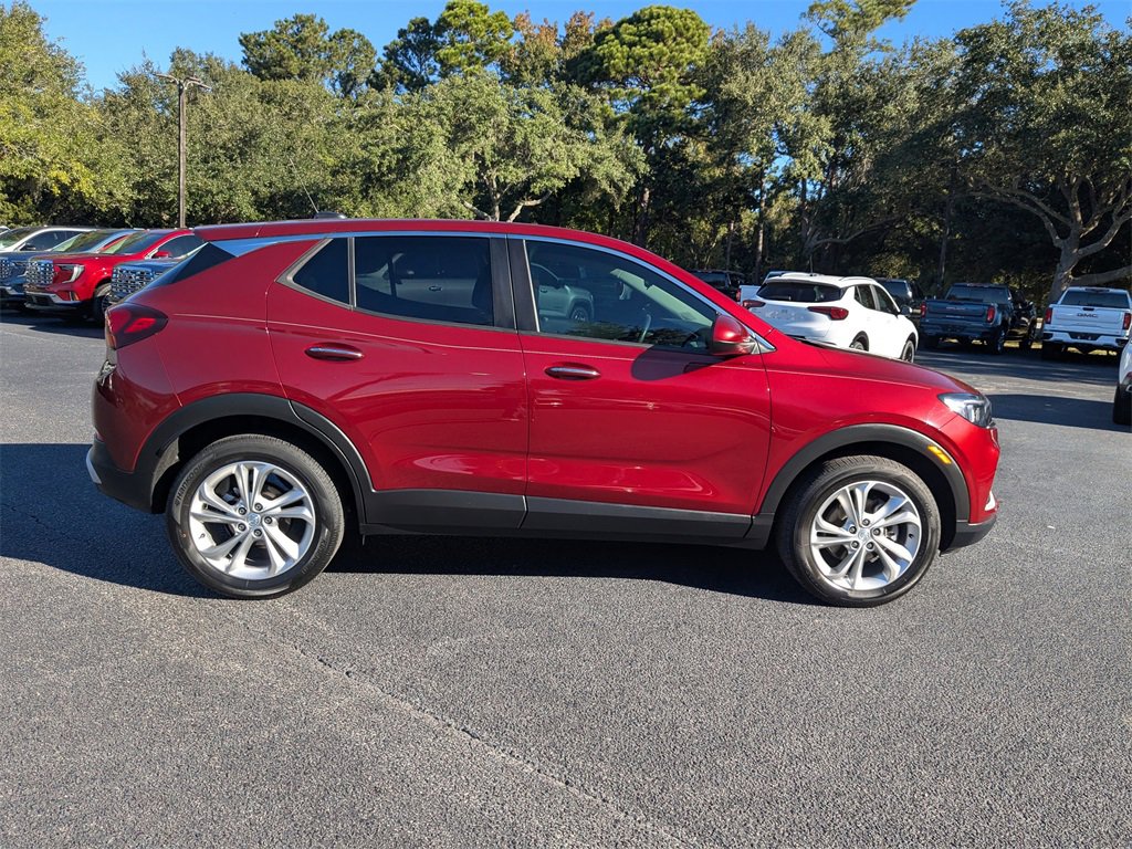 Used 2023 Buick Encore GX Preferred w/ Cold Weather Comfort Package image 3