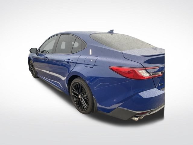 Used 2025 Toyota Camry SE FWD image 4