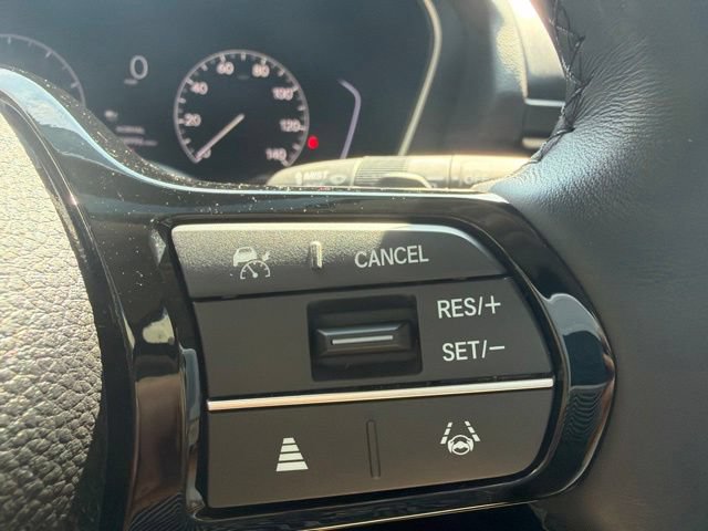 Used 2025 Honda Pilot Touring image 21