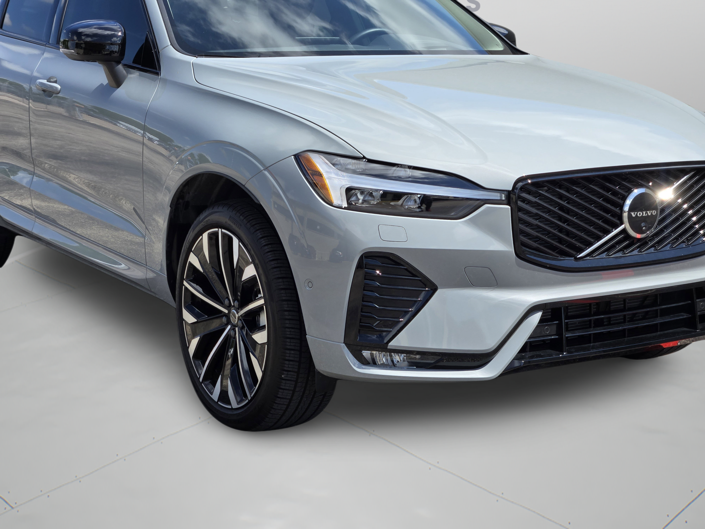 Used 2026 Volvo XC60 B5 Ultra w/ Protection Package Premier AWD/4WD image 28