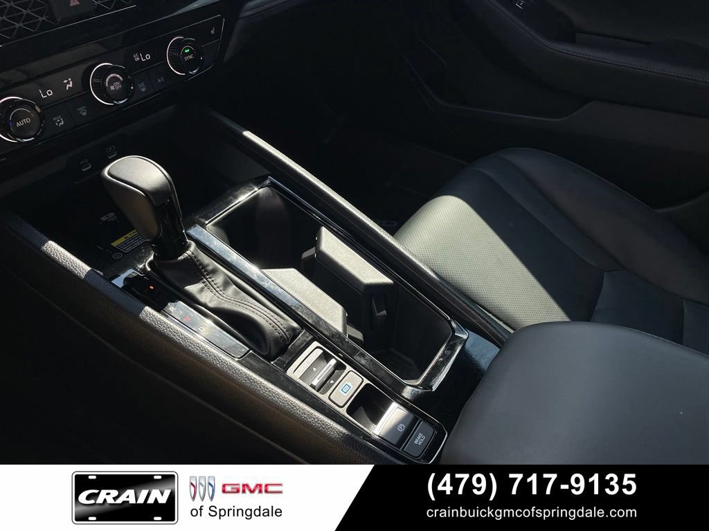 Used 2025 Honda Accord Sport image 19