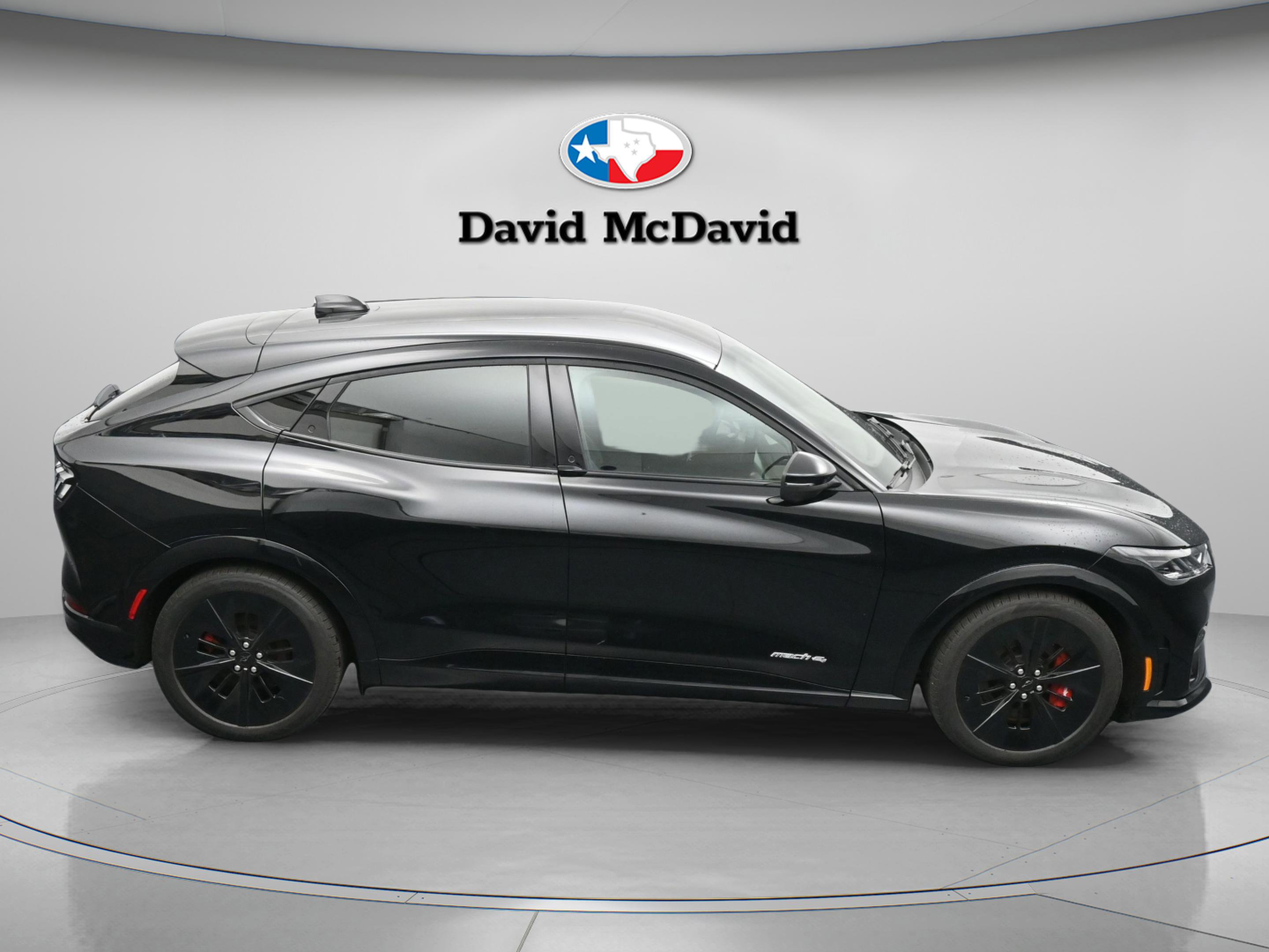 Used 2025 Ford Mustang Mach-E GT image 33