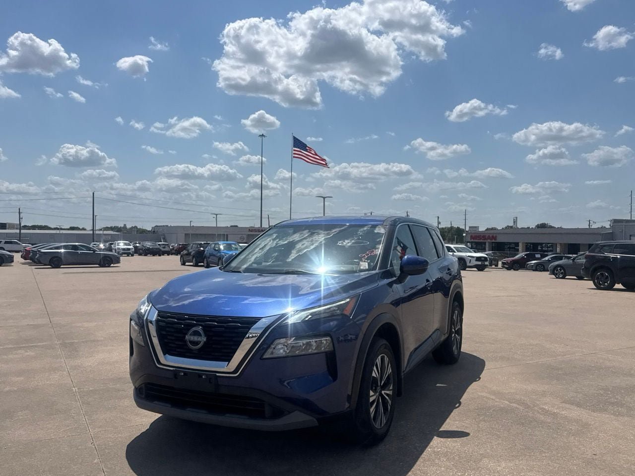 Certified 2023 Nissan Rogue SV AWD/4WD image 7
