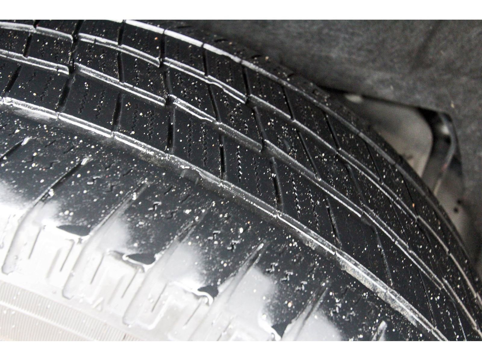 Used 2024 Ford Expedition XLT image 31