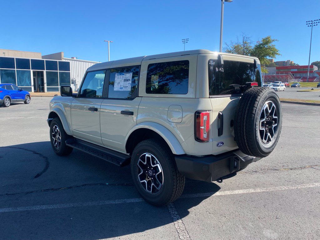 New 2026 Ford Bronco Outer Banks AWD/4WD image 5