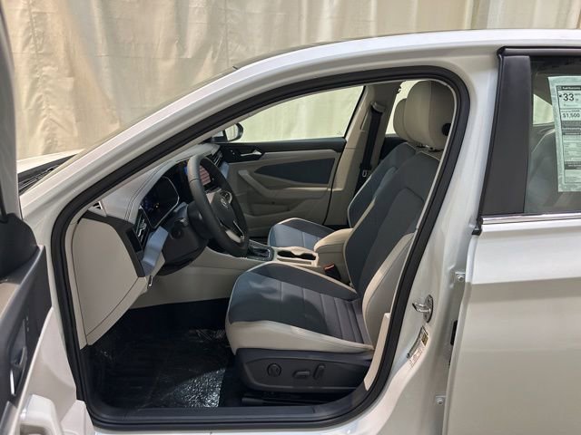 New 2026 Volkswagen Jetta SE image 13