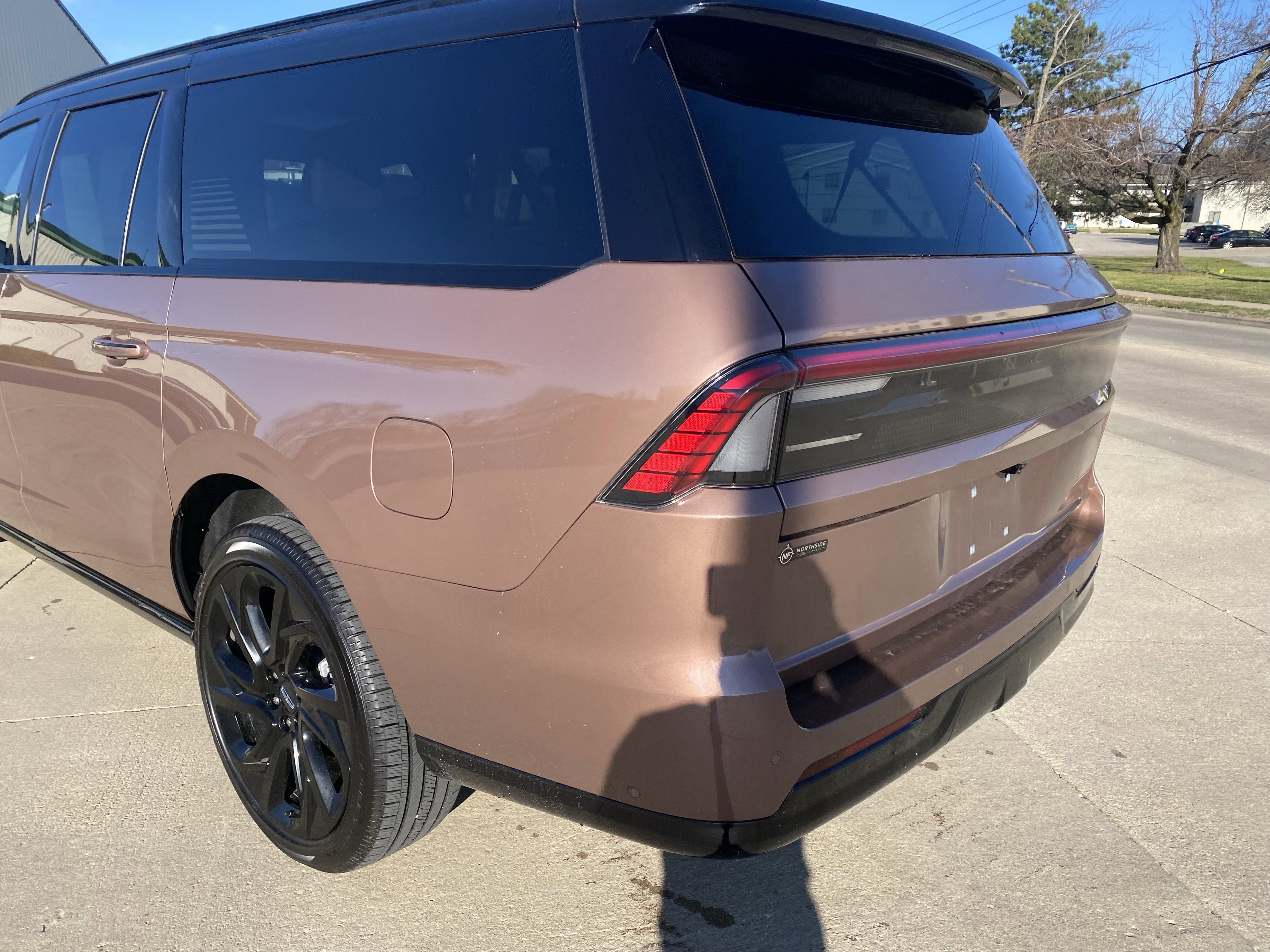 Used 2025 Lincoln Navigator L Black Label image 4