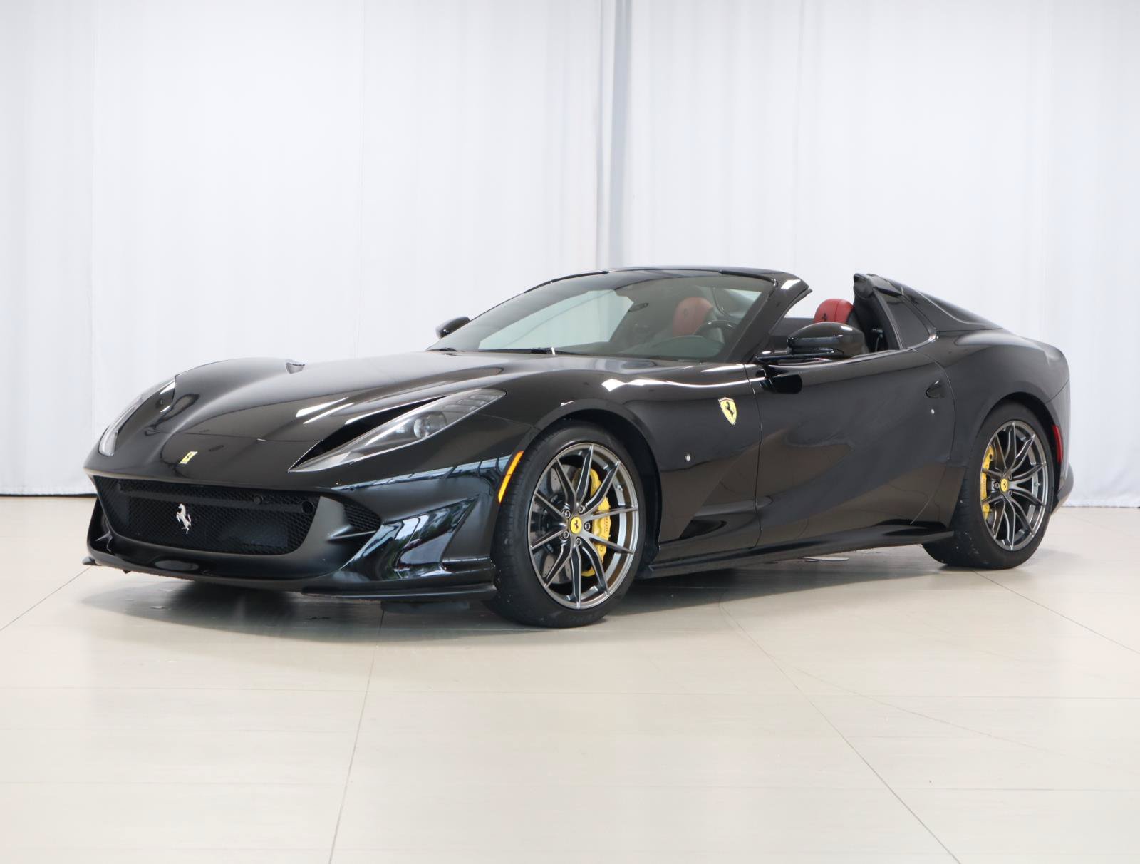 Certified 2021 Ferrari 812 GTS RWD image 3