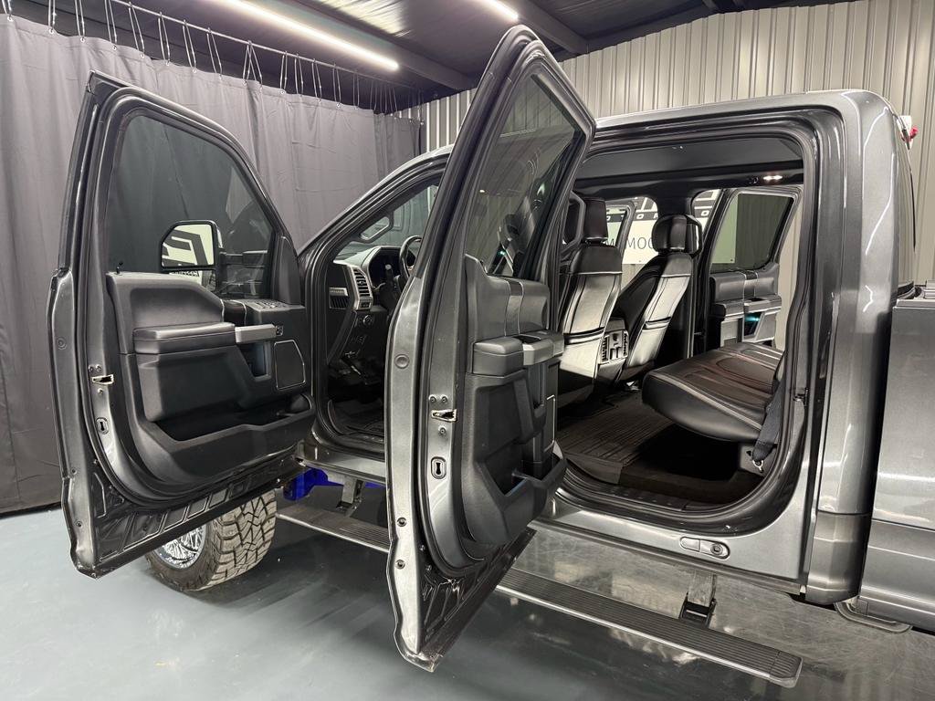 Used 2018 Ford F250 Platinum w/ Platinum Ultimate Package AWD/4WD image 16