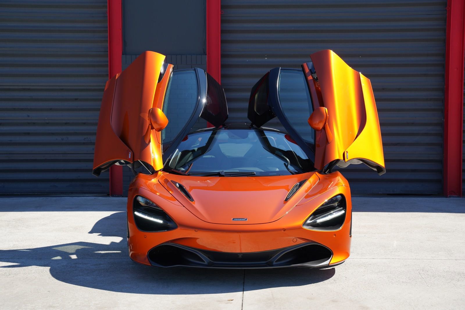 Used 2018 McLaren 720S Luxury image 17