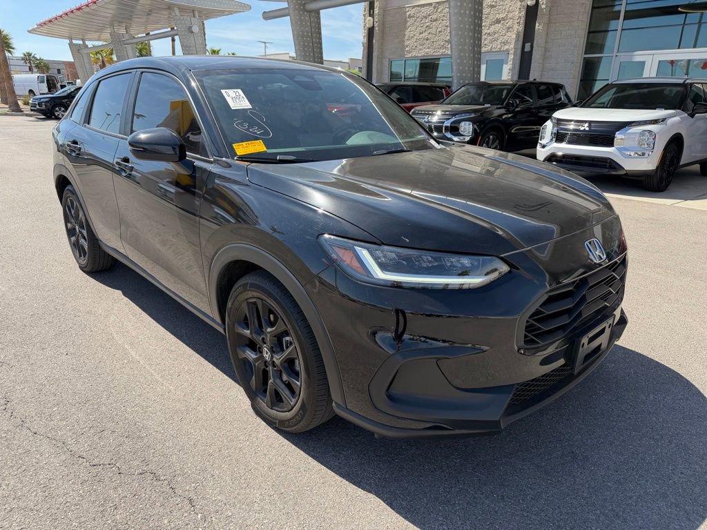 Used 2024 Honda HR-V Sport image 4