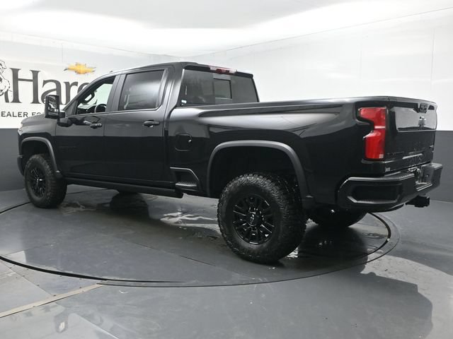 New 2026 Chevrolet Silverado 2500 ZR2 w/ LPO, Dark Essentials Package AWD/4WD image 14