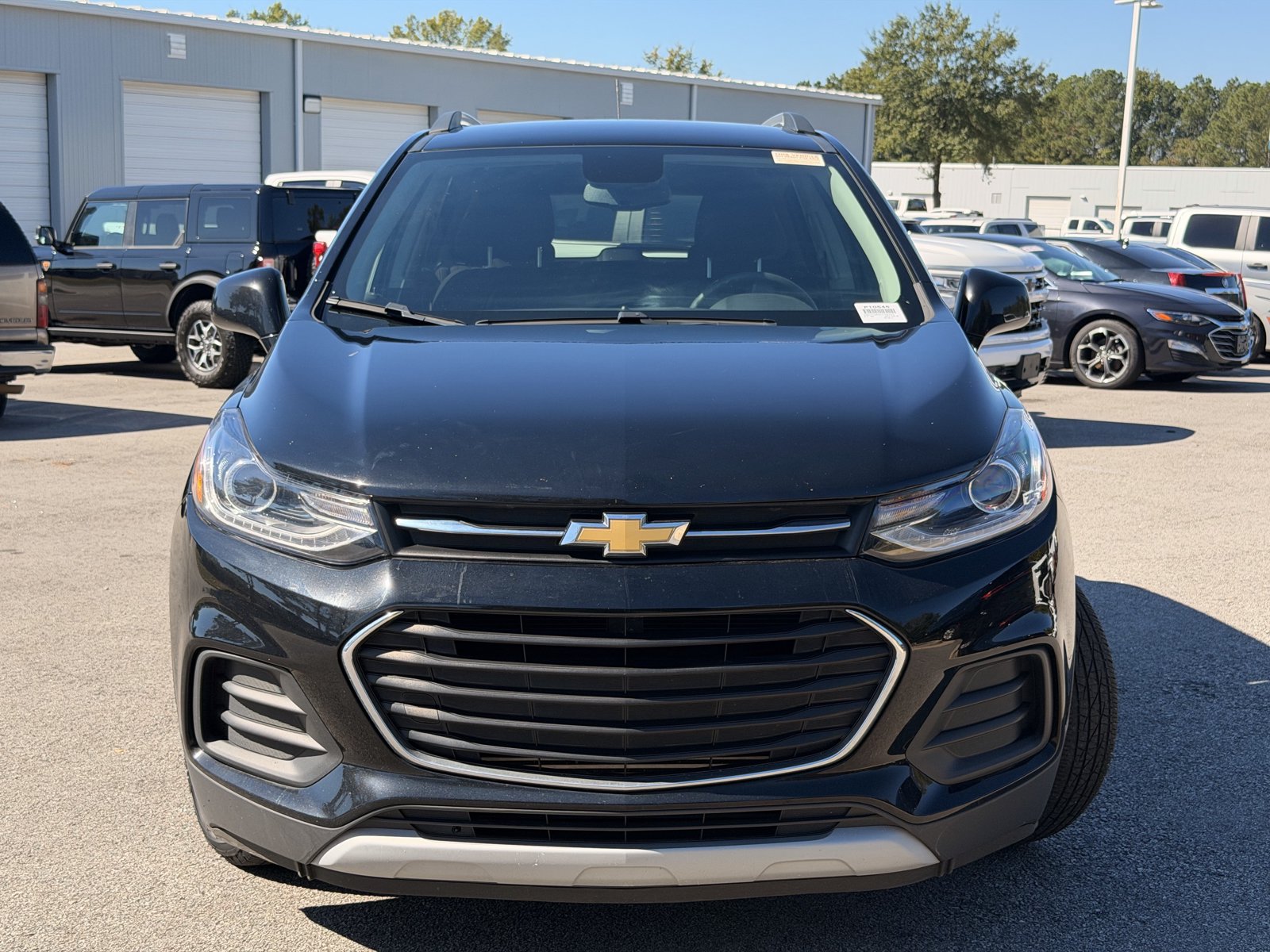 Used 2020 Chevrolet Trax LT FWD image 3