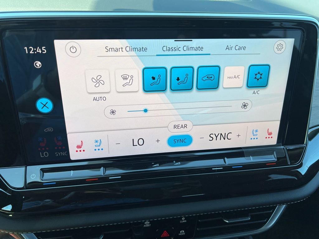 New 2026 Volkswagen Atlas SE image 24