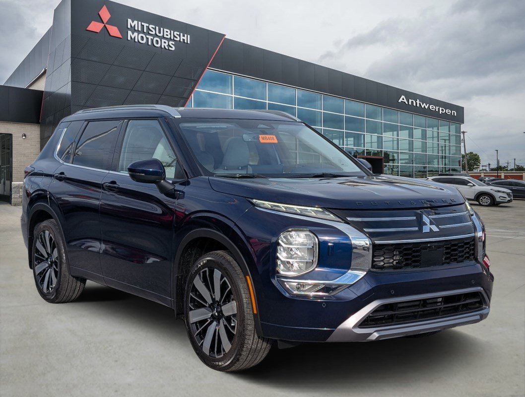 New 2026 Mitsubishi Outlander SEL image 1