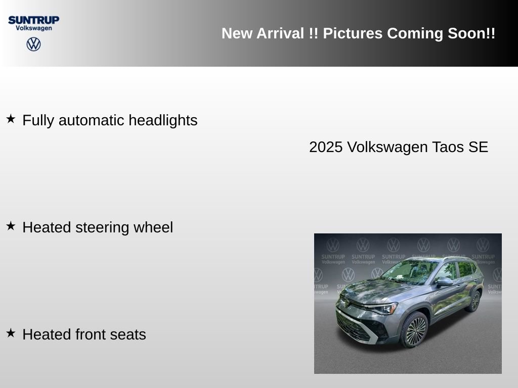 Used 2025 Volkswagen Taos SE w/ Panoramic Sunroof Package FWD image 12