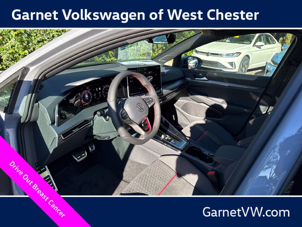New 2026 Volkswagen GTI SE FWD image 10