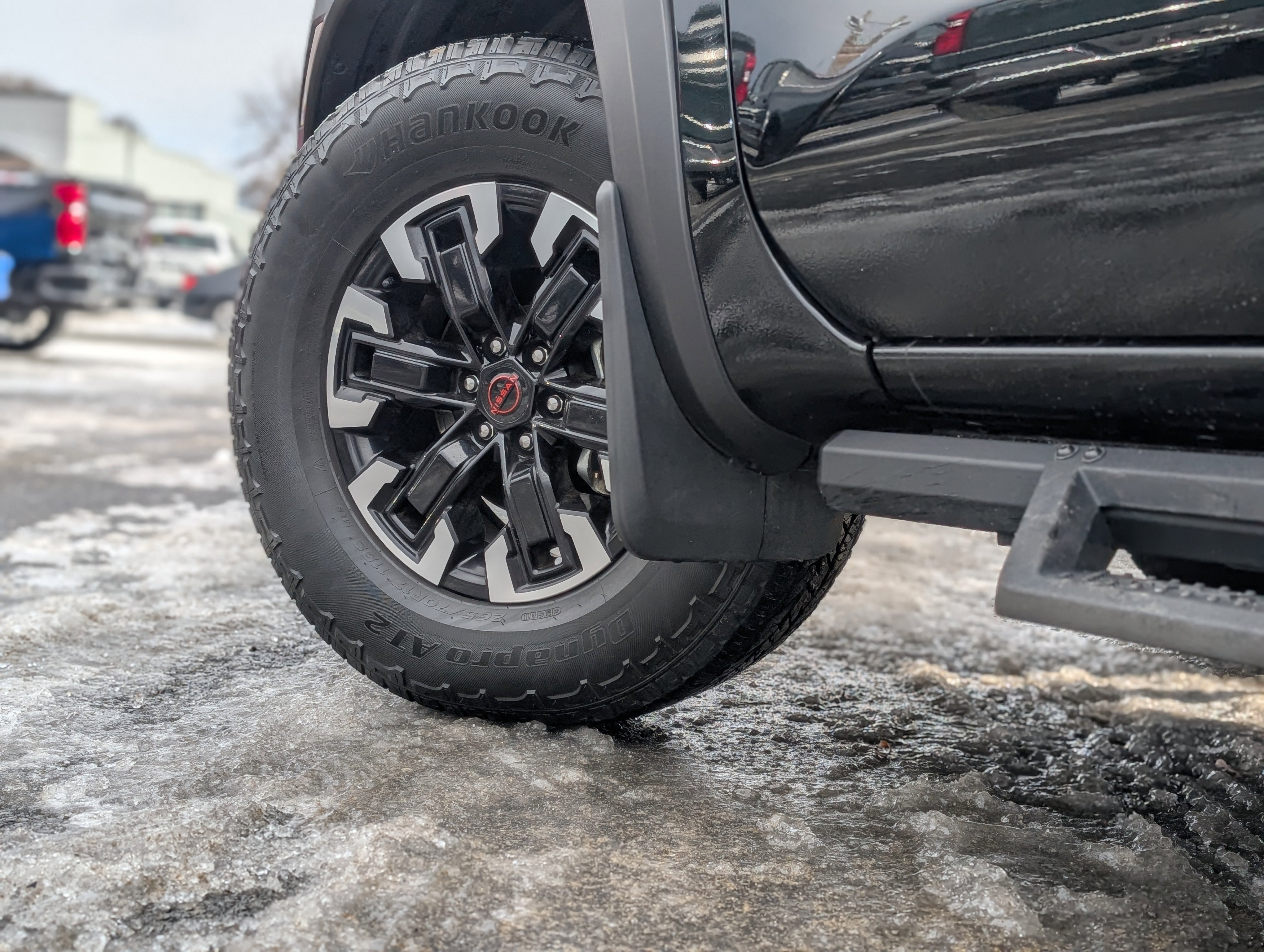 Used 2023 Nissan Frontier PRO-4X w/ Pro Convenience Package image 6