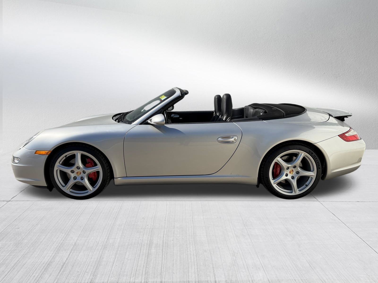 Used 2005 Porsche 911 Carrera S RWD image 6