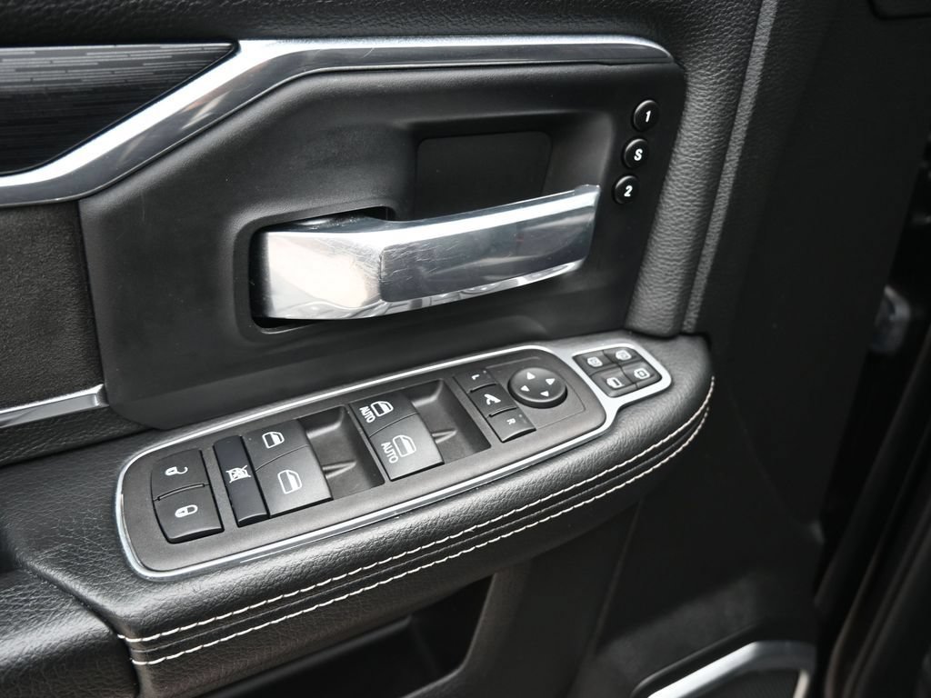 Used 2023 RAM 2500 Laramie w/ Night Edition AWD/4WD image 31