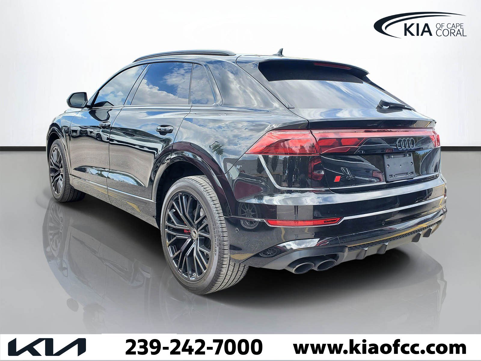 Used 2025 Audi SQ8 Prestige image 4