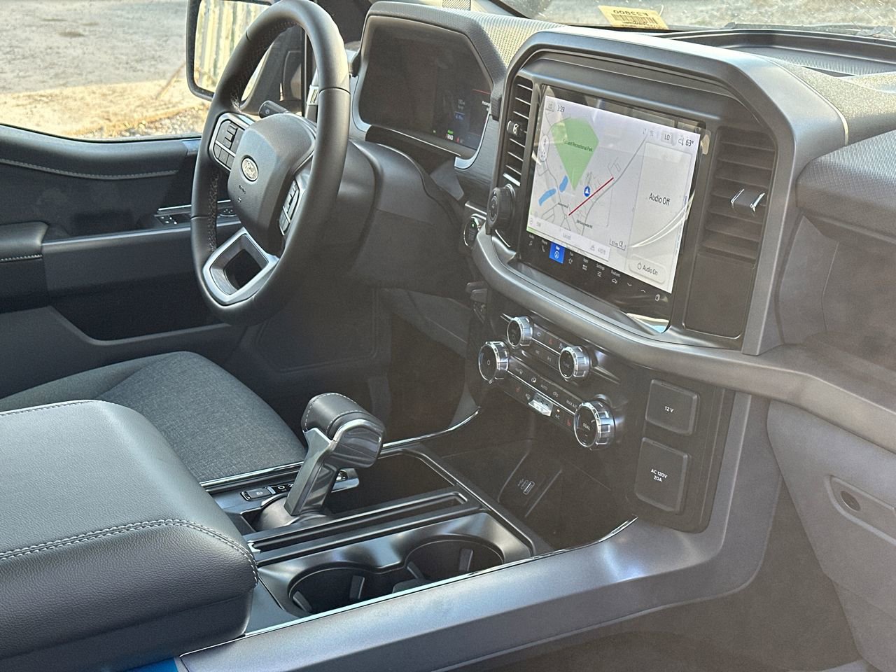 New 2025 Ford F150 Lightning XLT w/ Max Trailer Tow Package image 7