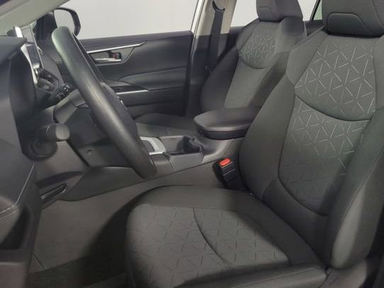Used 2025 Toyota RAV4 XLE image 14