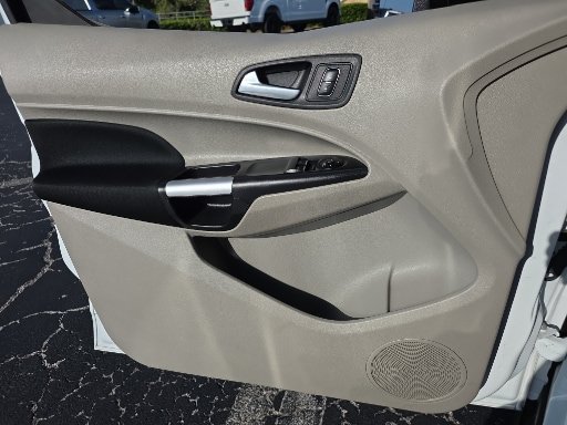 Used 2023 Ford Transit Connect XLT FWD image 17