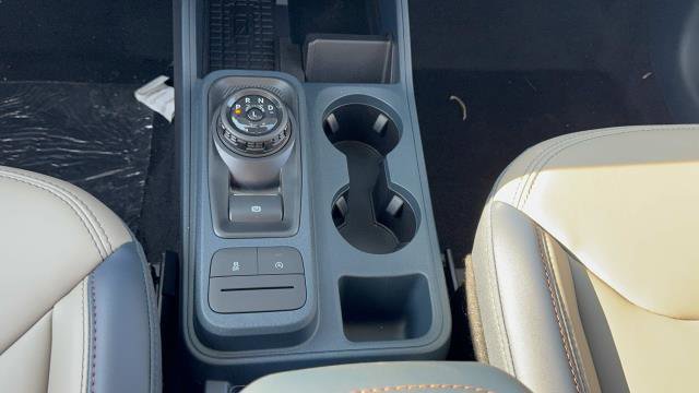 New 2025 Ford Maverick Lariat w/ 4K Tow Package image 19