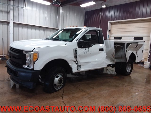 Used 2017 Ford F350 XL w/ Power Equipment Group image 1