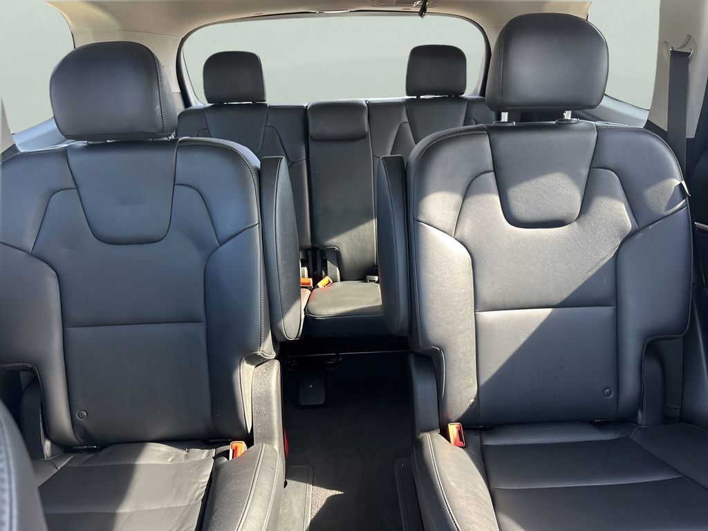 Used 2023 Kia Telluride S image 11