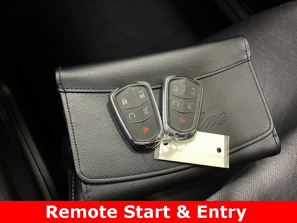 Used 2017 Cadillac XT5 Luxury w/ Driver Awareness Package image 9